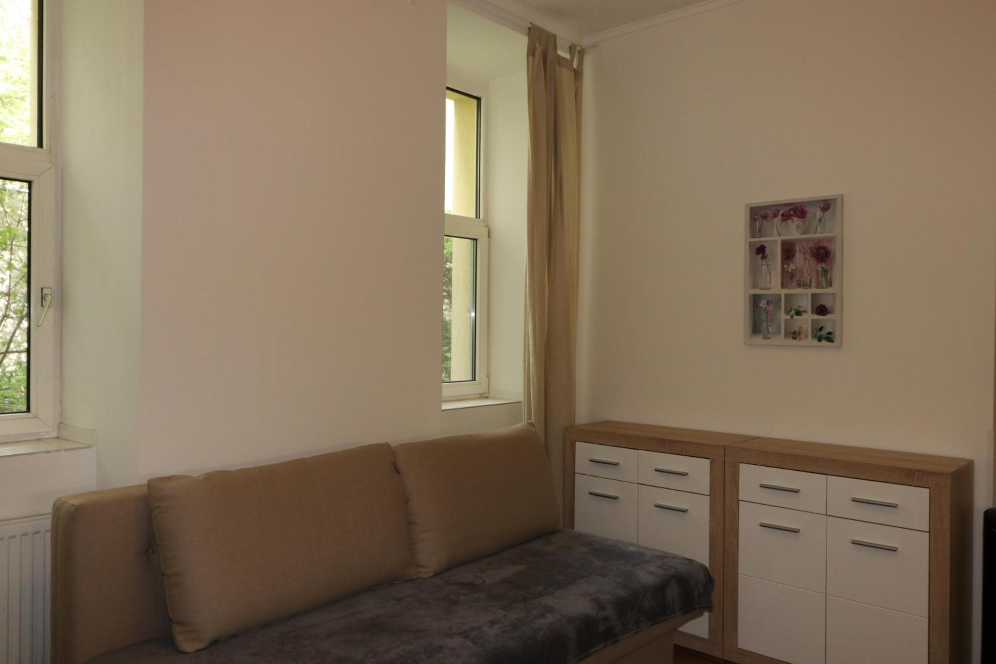 Grand Central Station Apartments I Contactless Check-In Wenen Buitenkant foto