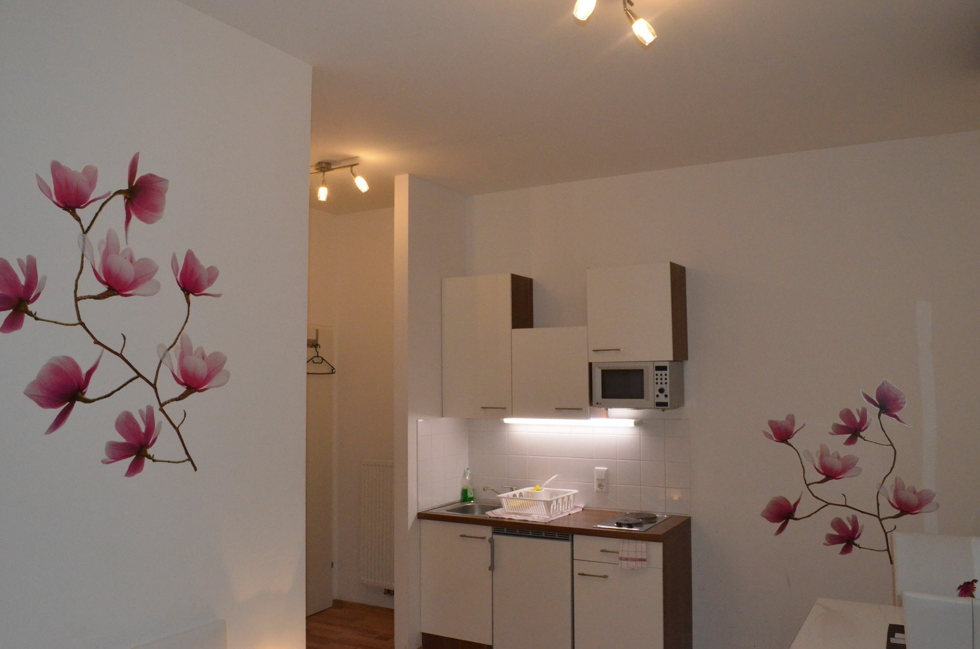 Grand Central Station Apartments I Contactless Check-In Wenen Buitenkant foto